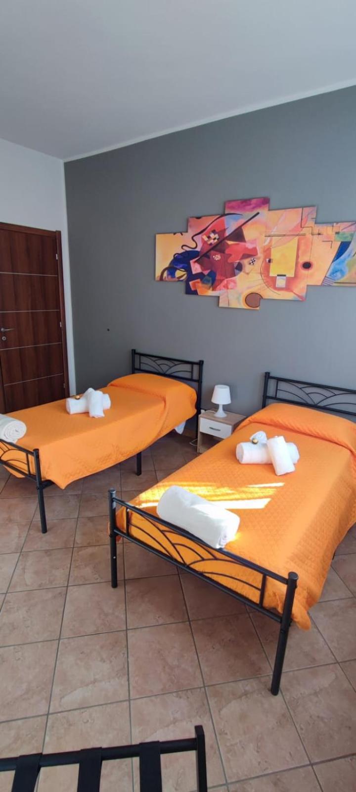 L'Orchidhea Apartment Savigliano Eksteriør bilde