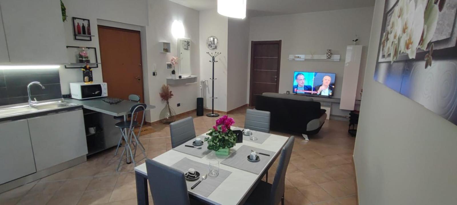 L'Orchidhea Apartment Savigliano Eksteriør bilde