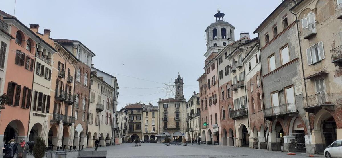 L'Orchidhea Apartment Savigliano Eksteriør bilde