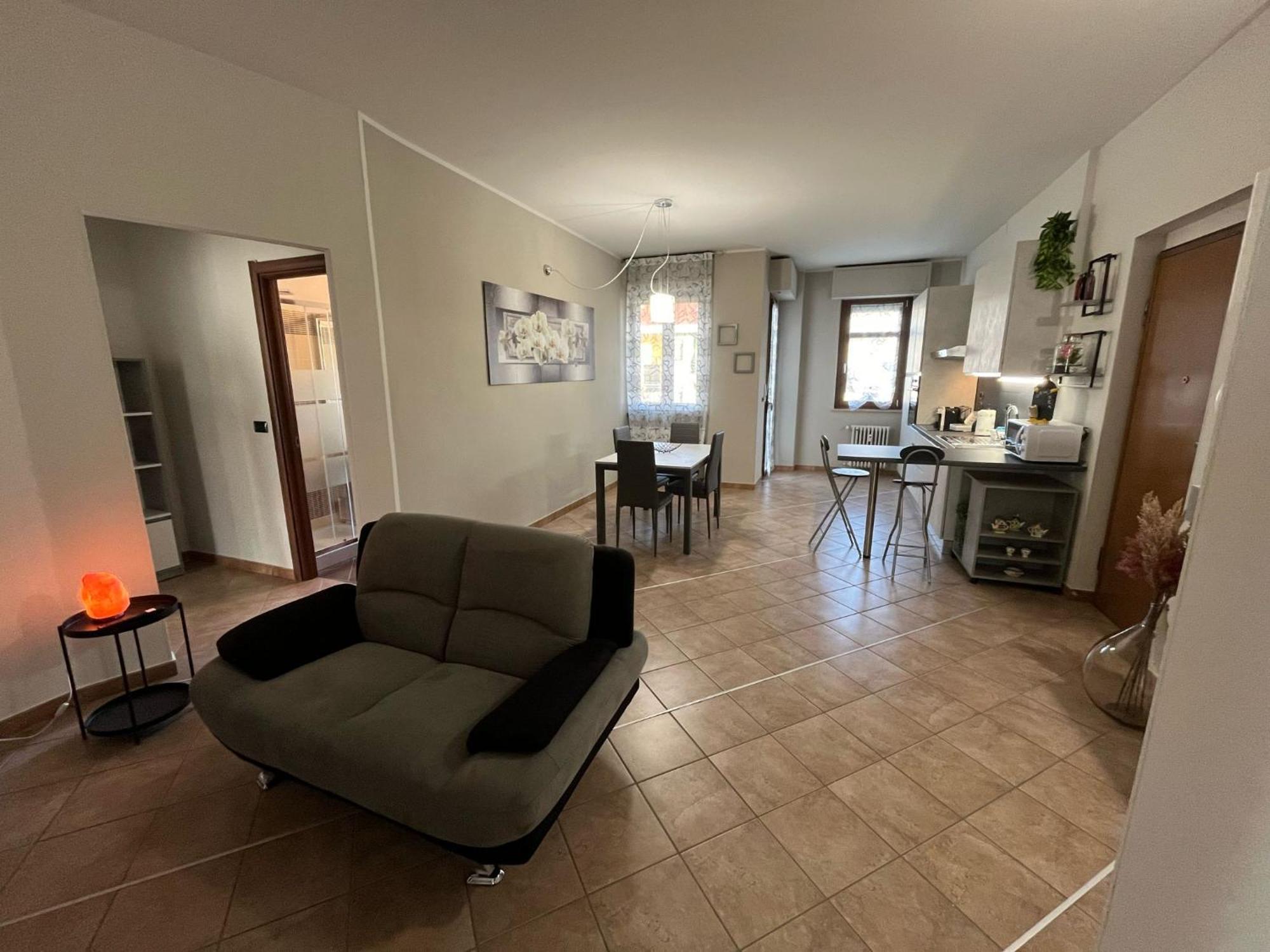 L'Orchidhea Apartment Savigliano Eksteriør bilde